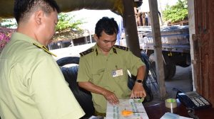 khach-hang-can-can-than-khi-mua-sat-thep-gia-re-1