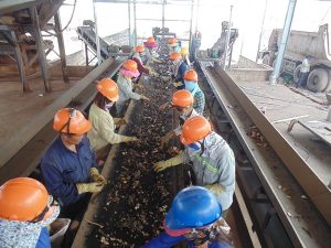 nhung-loi-ich-tu-viec-tai-su-dung-xi-gang-thep-tai-viet-nam-1